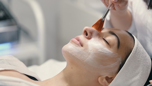 Le soin du visage en institut